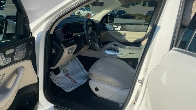 Used 2021 Mercedes-Benz GLE 350 w/ Premium Package image 3