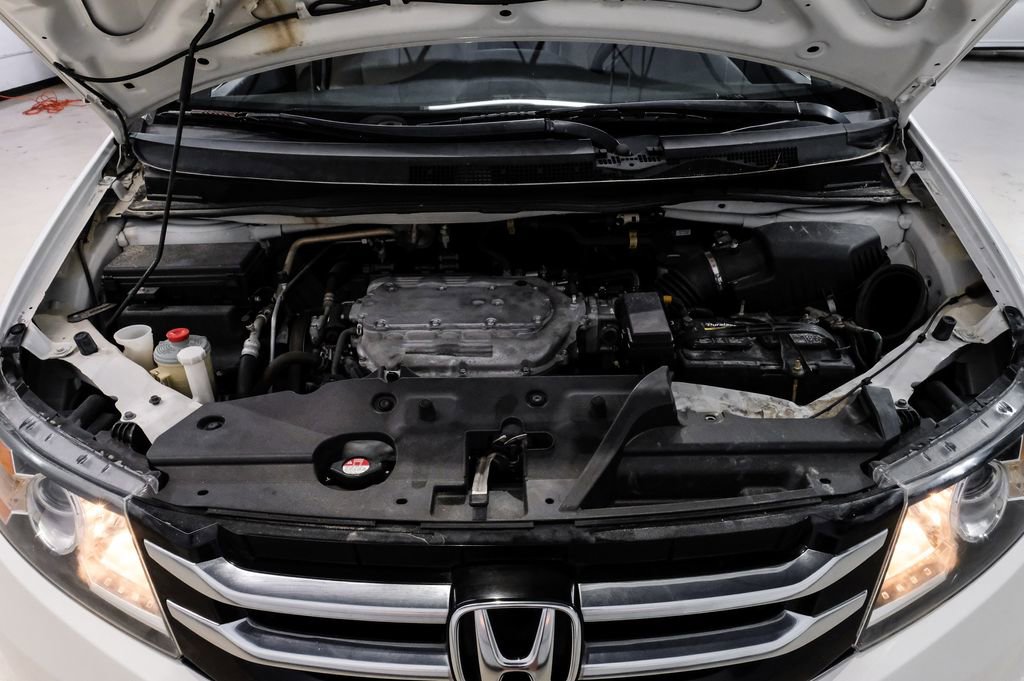 Used 2017 Honda Odyssey SE image 58