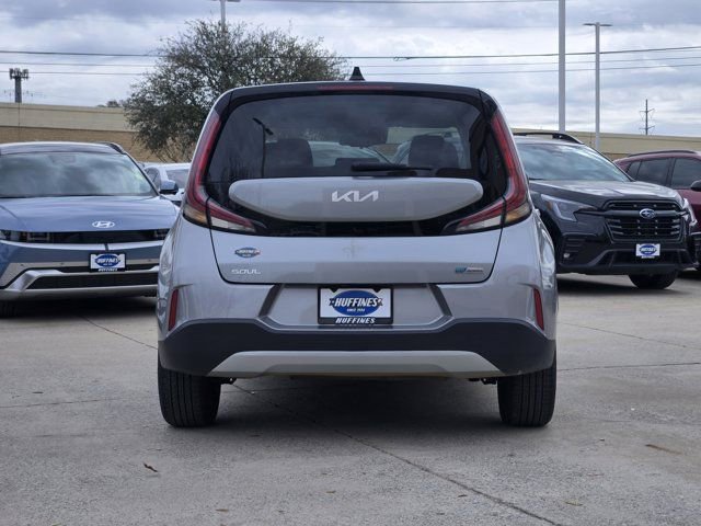 Certified 2023 Kia Soul EX image 7