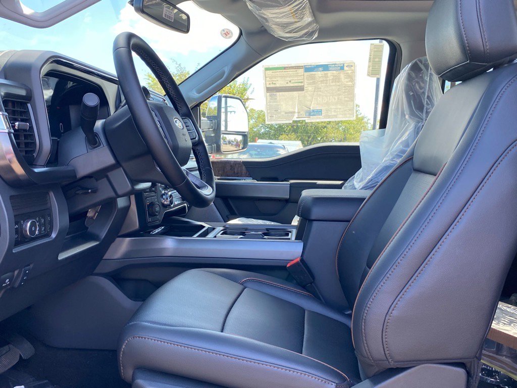 New 2026 Ford F250 Lariat w/ Lariat Premium Package image 11