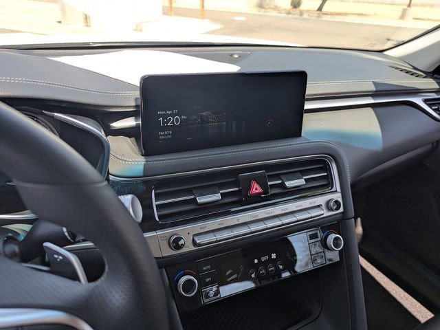 Used 2026 Genesis G70 2.5T RWD image 25