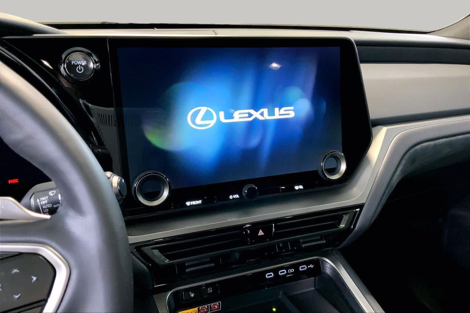 Used 2025 Lexus TX 550h AWD Plug-In Hybrid image 6