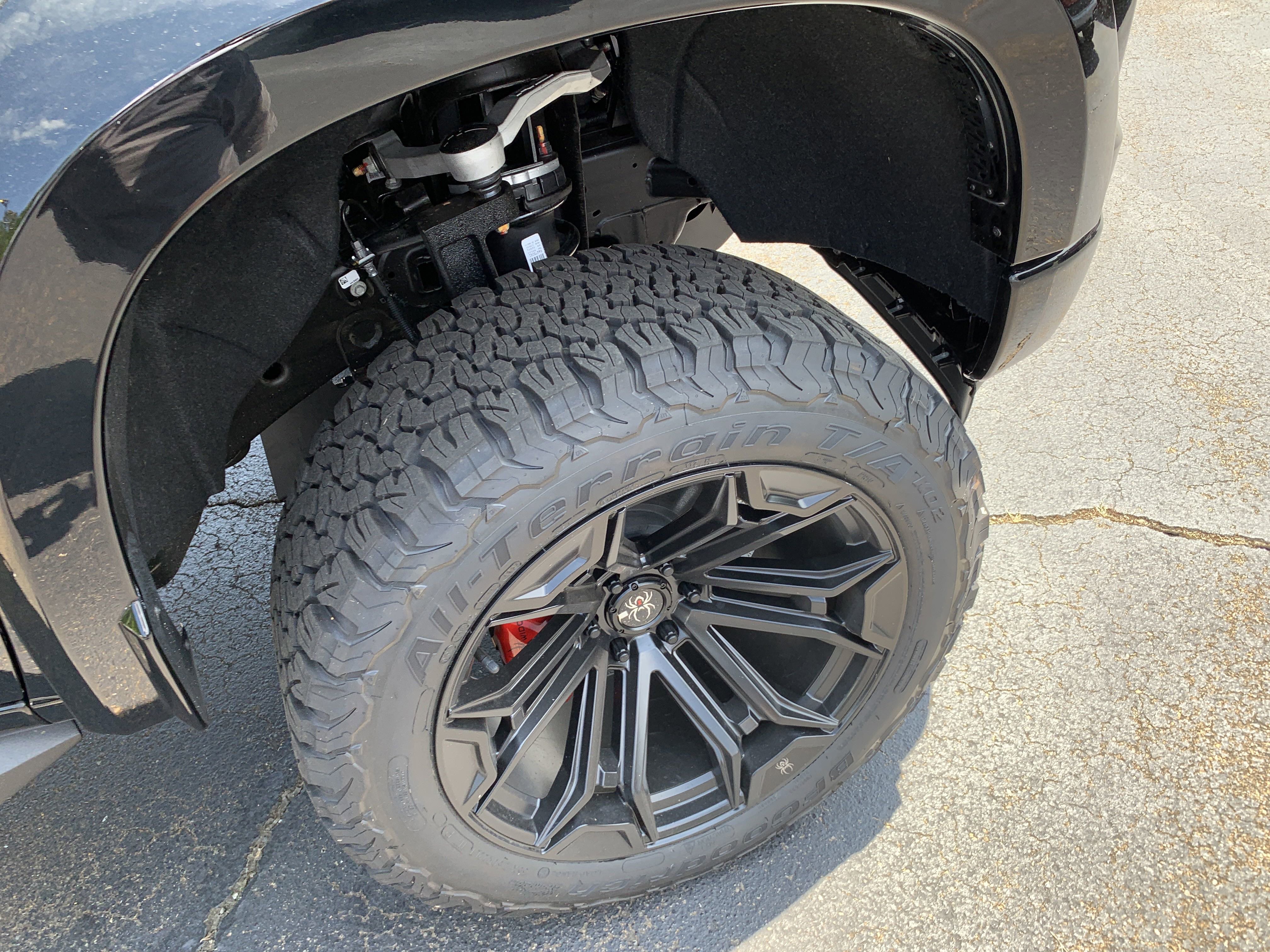 New 2025 Chevrolet Silverado 1500 RST image 37