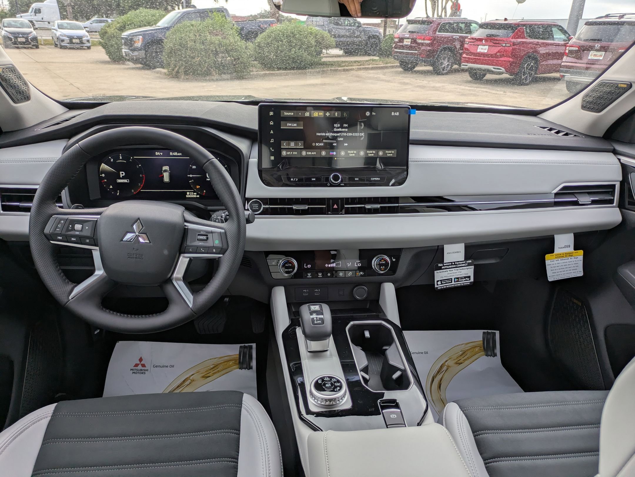New 2025 Mitsubishi Outlander SE FWD image 15