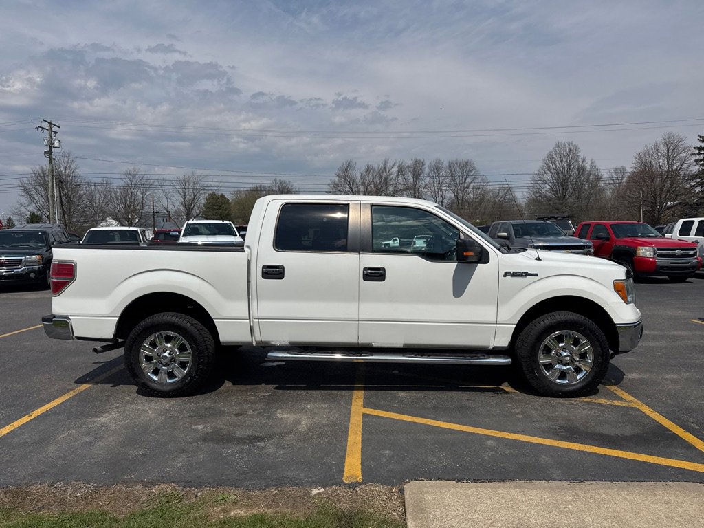 Used 2012 Ford F150 XLT w/ XLT Chrome Pkg image 5