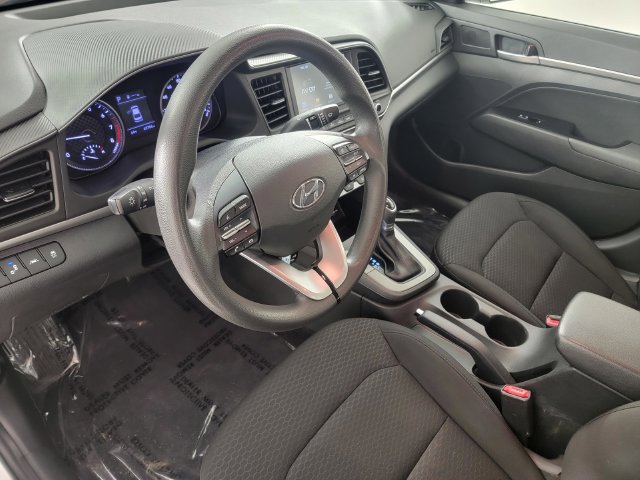 Used 2020 Hyundai Elantra SEL w/ Cargo Package (C1) FWD image 12