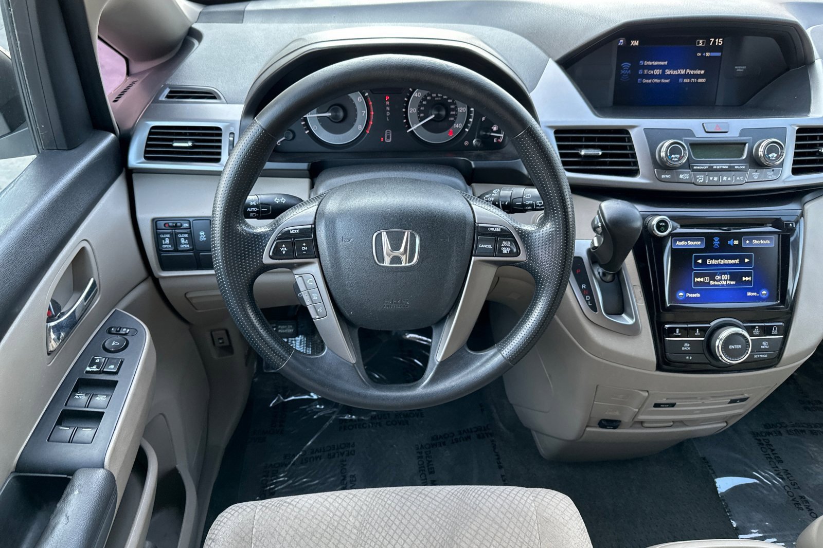 Used 2016 Honda Odyssey SE image 14