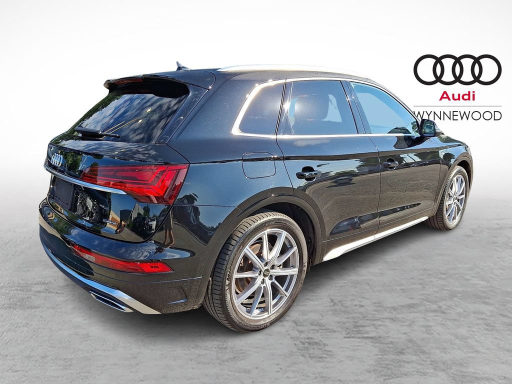 Used 2023 Audi Q5 e Premium Plus w/ Premium Plus Package AWD/4WD image 6