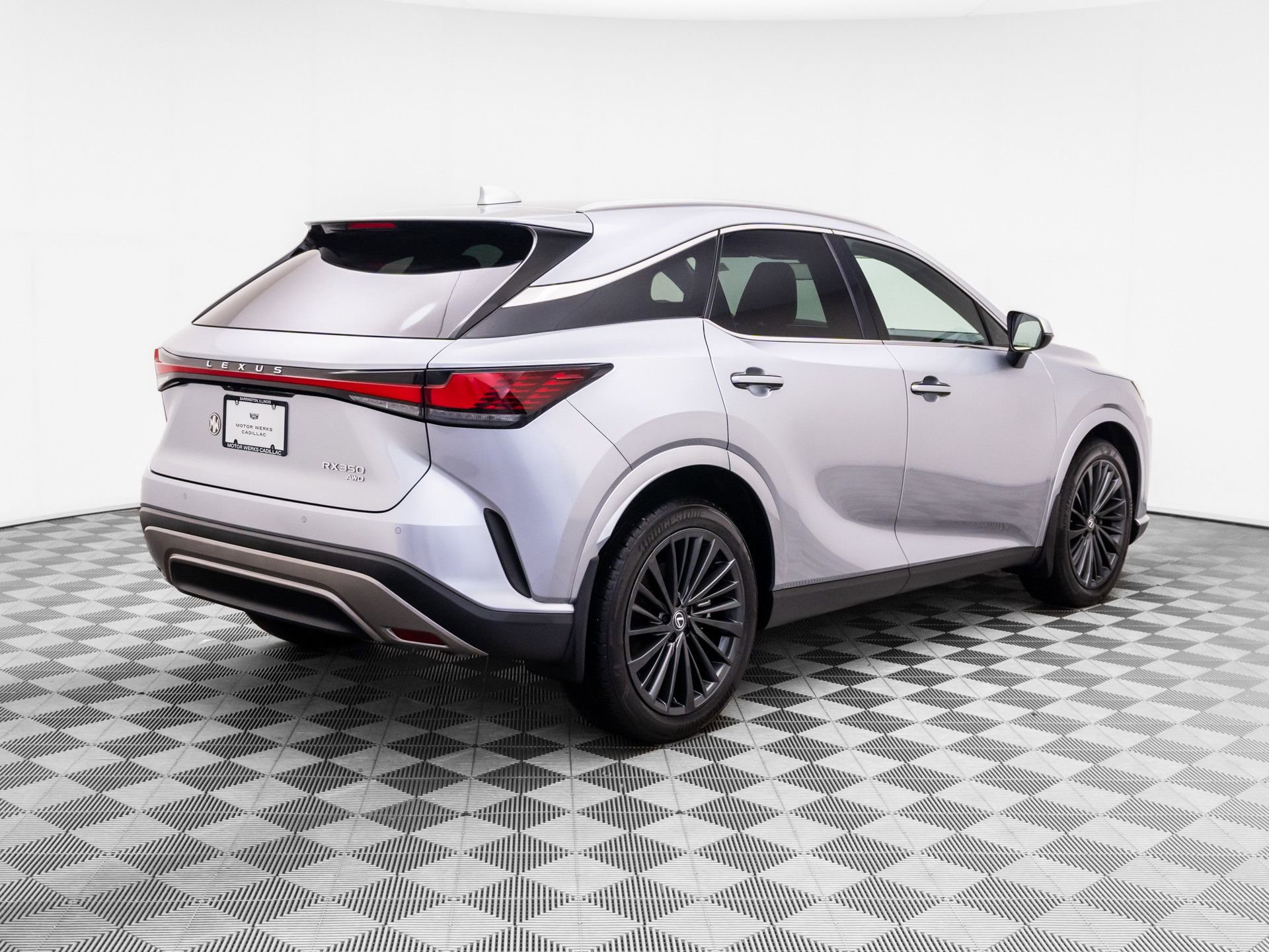 Used 2024 Lexus RX 350 Premium w/ Accessory Package (Z1) AWD/4WD image 5