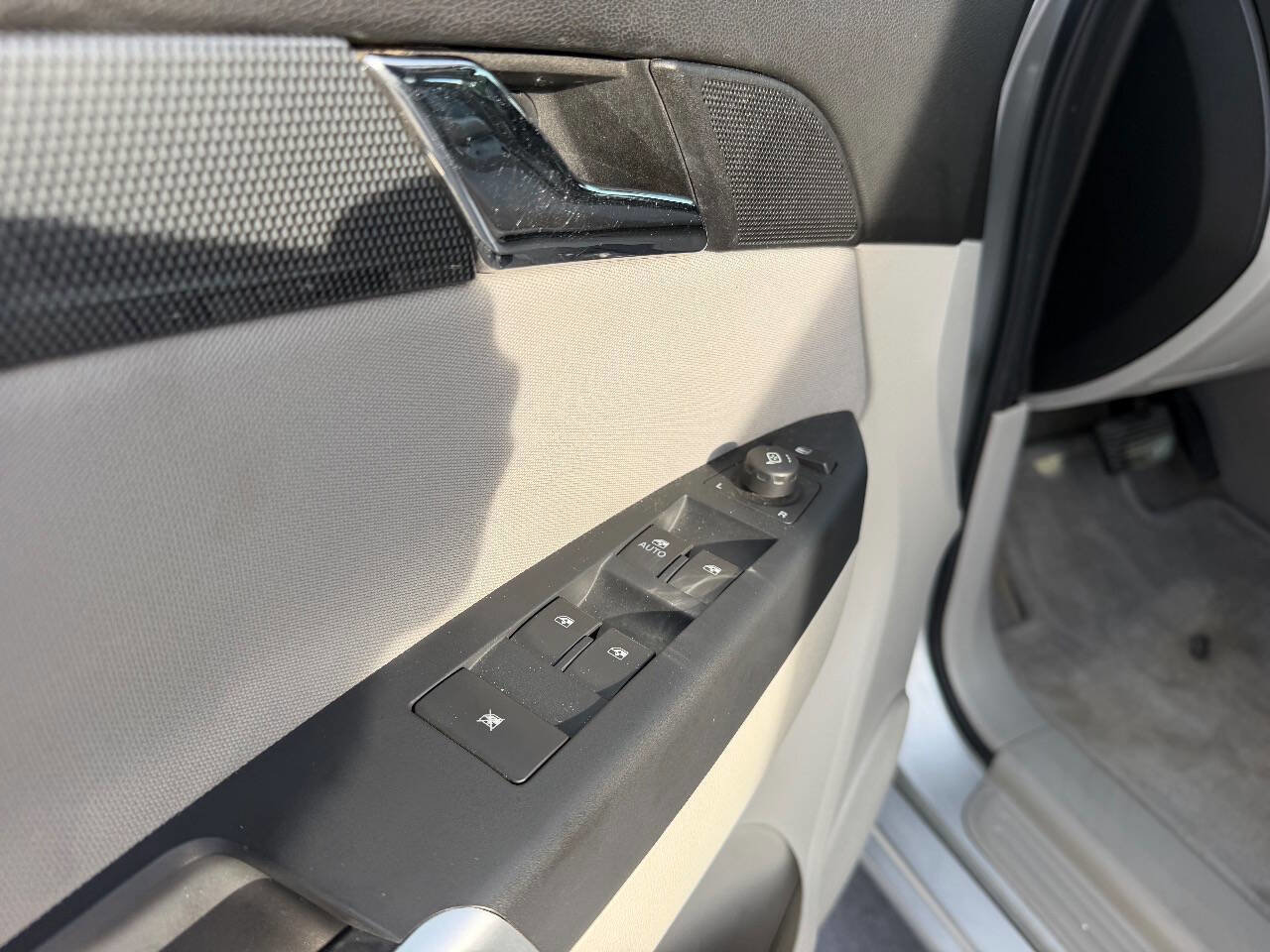 Used 2009 Saturn Vue XR image 36