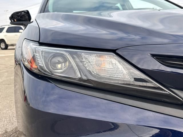 Used 2021 Toyota Camry SE image 17