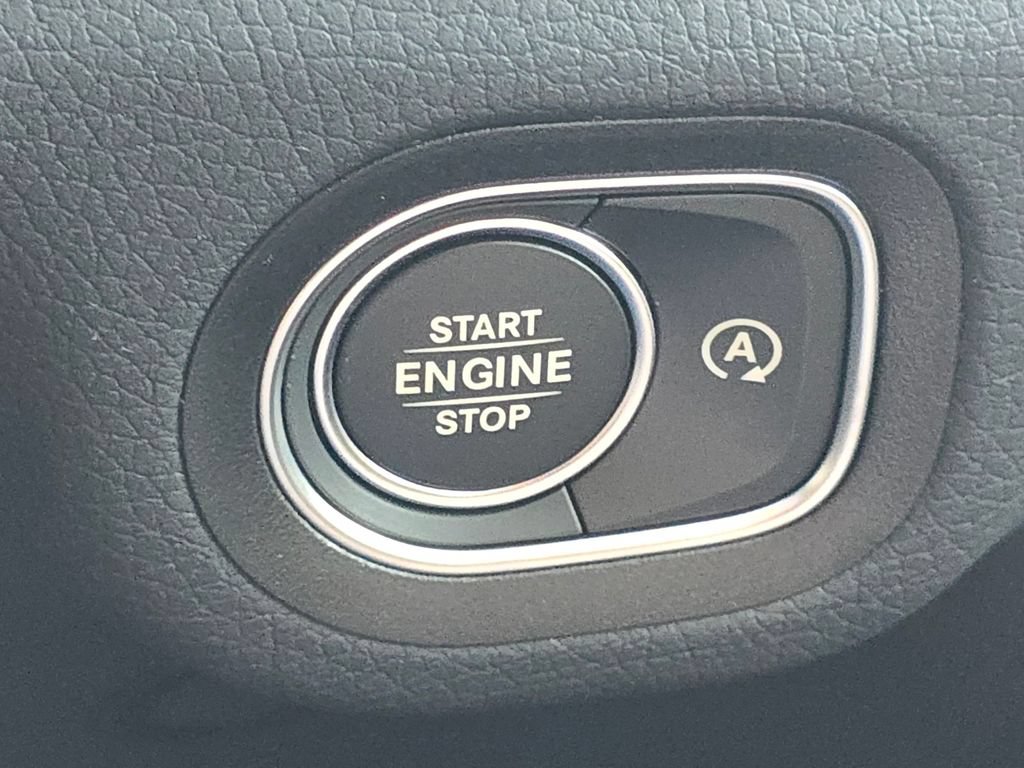 New 2026 Mercedes-Benz GLS 450 4MATIC image 39
