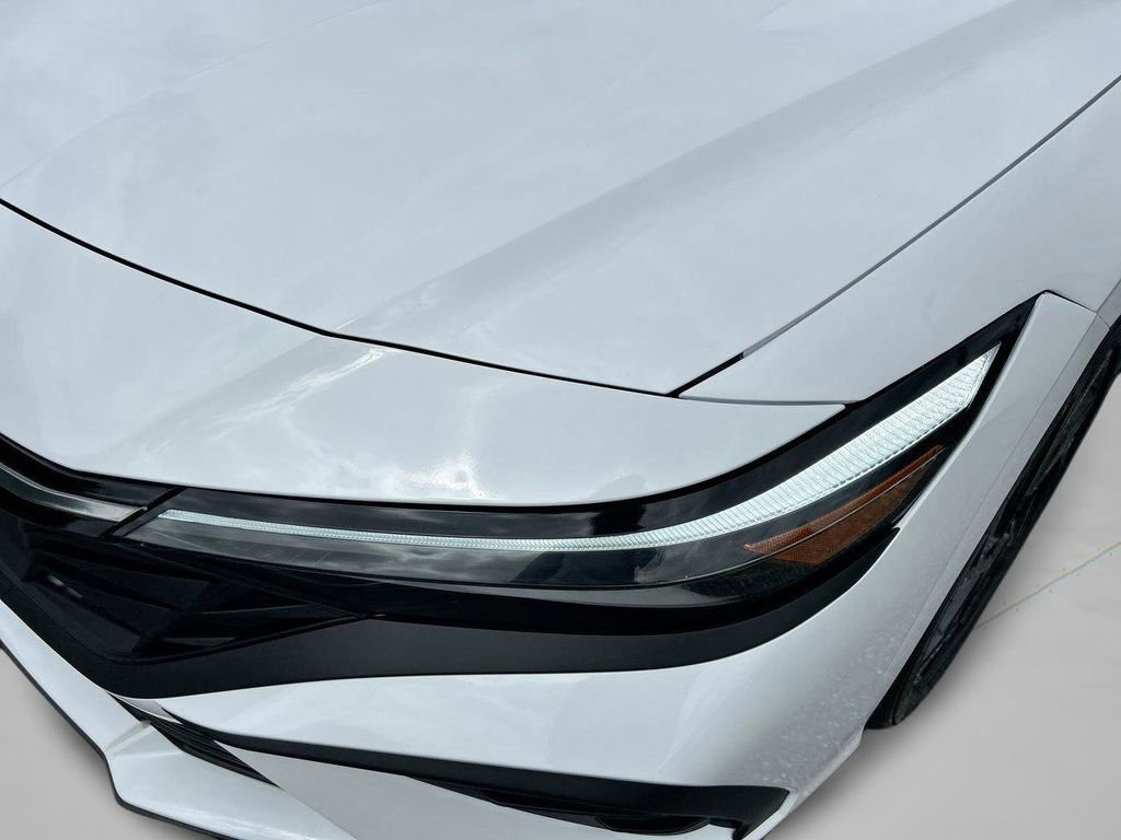 Certified 2026 Hyundai Elantra Sport image 13