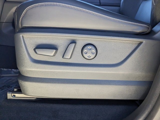 New 2026 Nissan Armada Platinum image 10