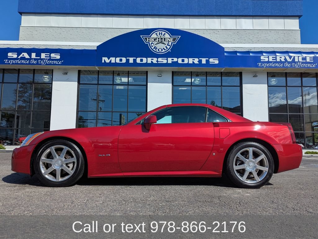Used 2004 Cadillac XLR RWD image 1