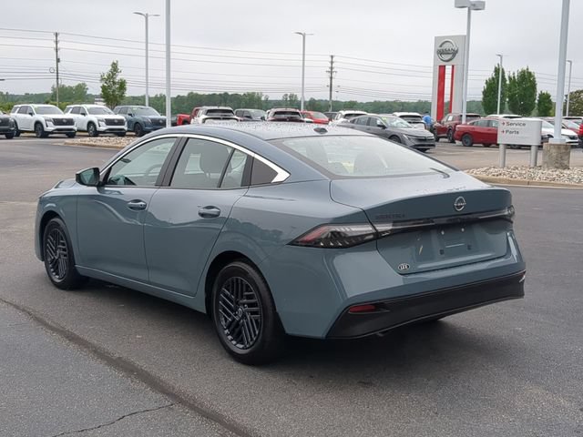 New 2026 Nissan Sentra SV w/ SV Convenience Package FWD image 5