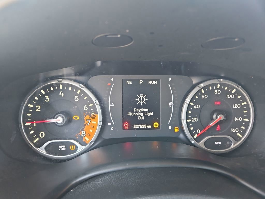 Used 2018 Jeep Renegade Latitude image 21