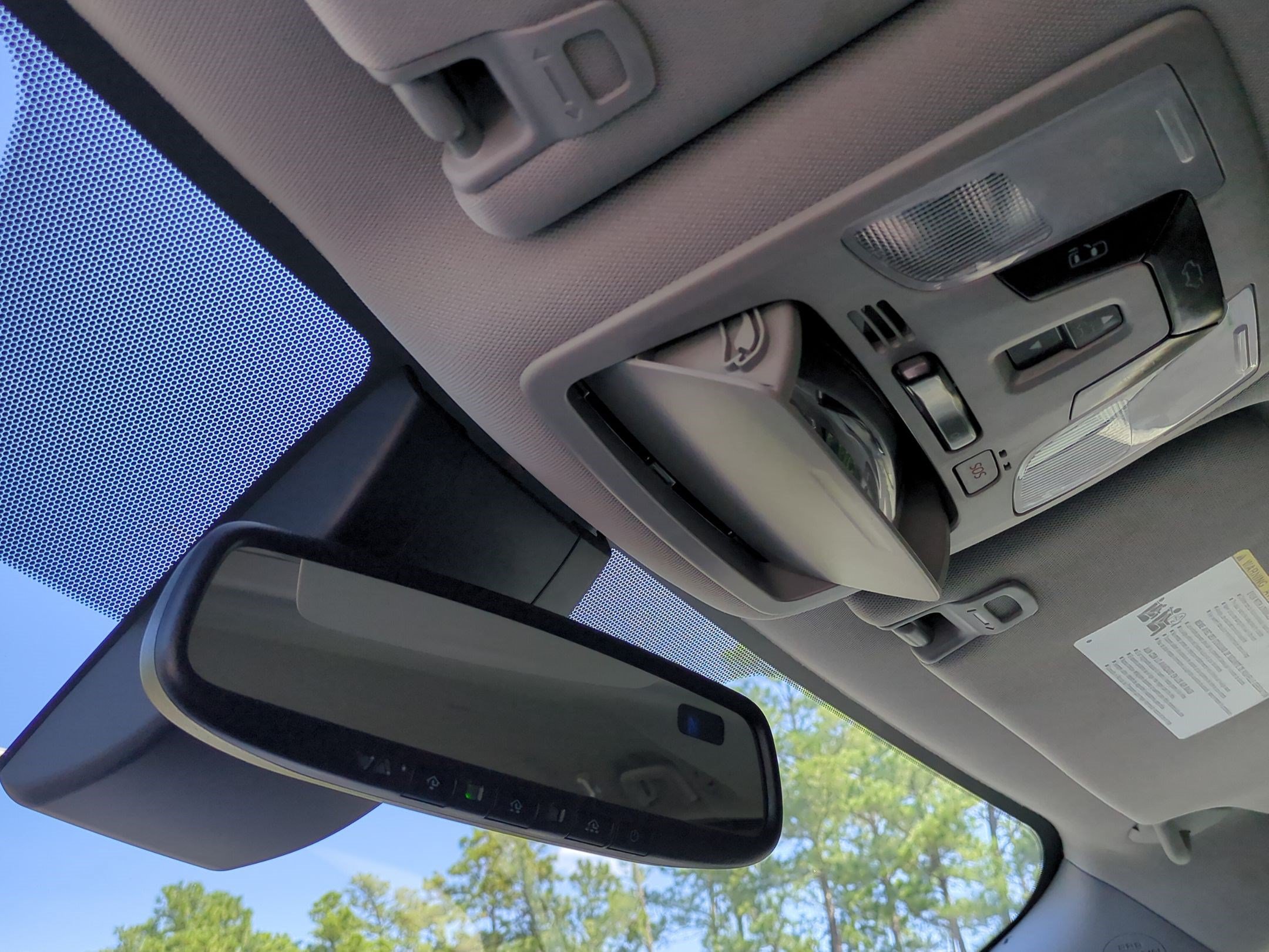 Used 2020 Toyota Sienna XLE FWD image 28