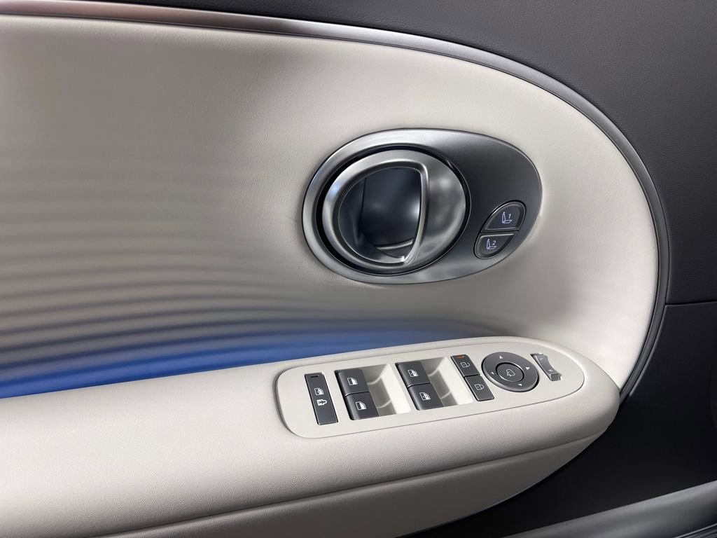 New 2026 Hyundai Ioniq 9 Limited image 18