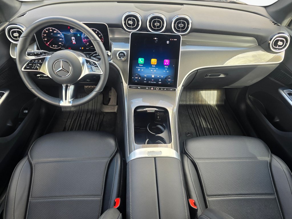 Used 2026 Mercedes-Benz GLC 300 4MATIC image 18