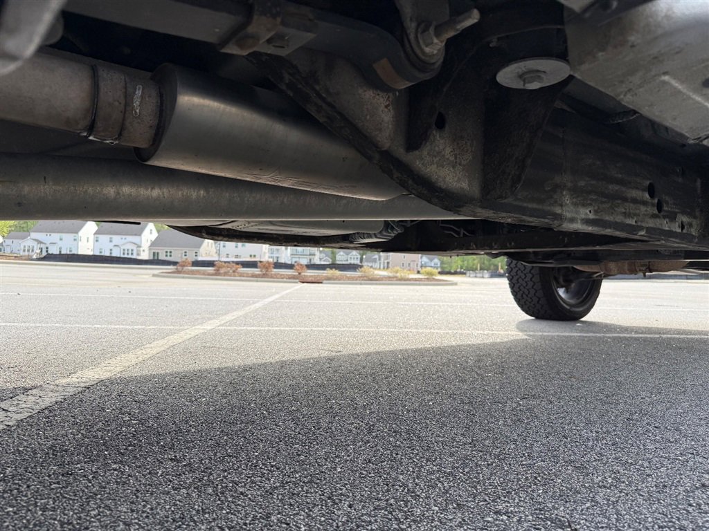 Used 2018 Chevrolet Silverado 1500 LTZ Z71 w/ Redline Edition AWD/4WD image 16