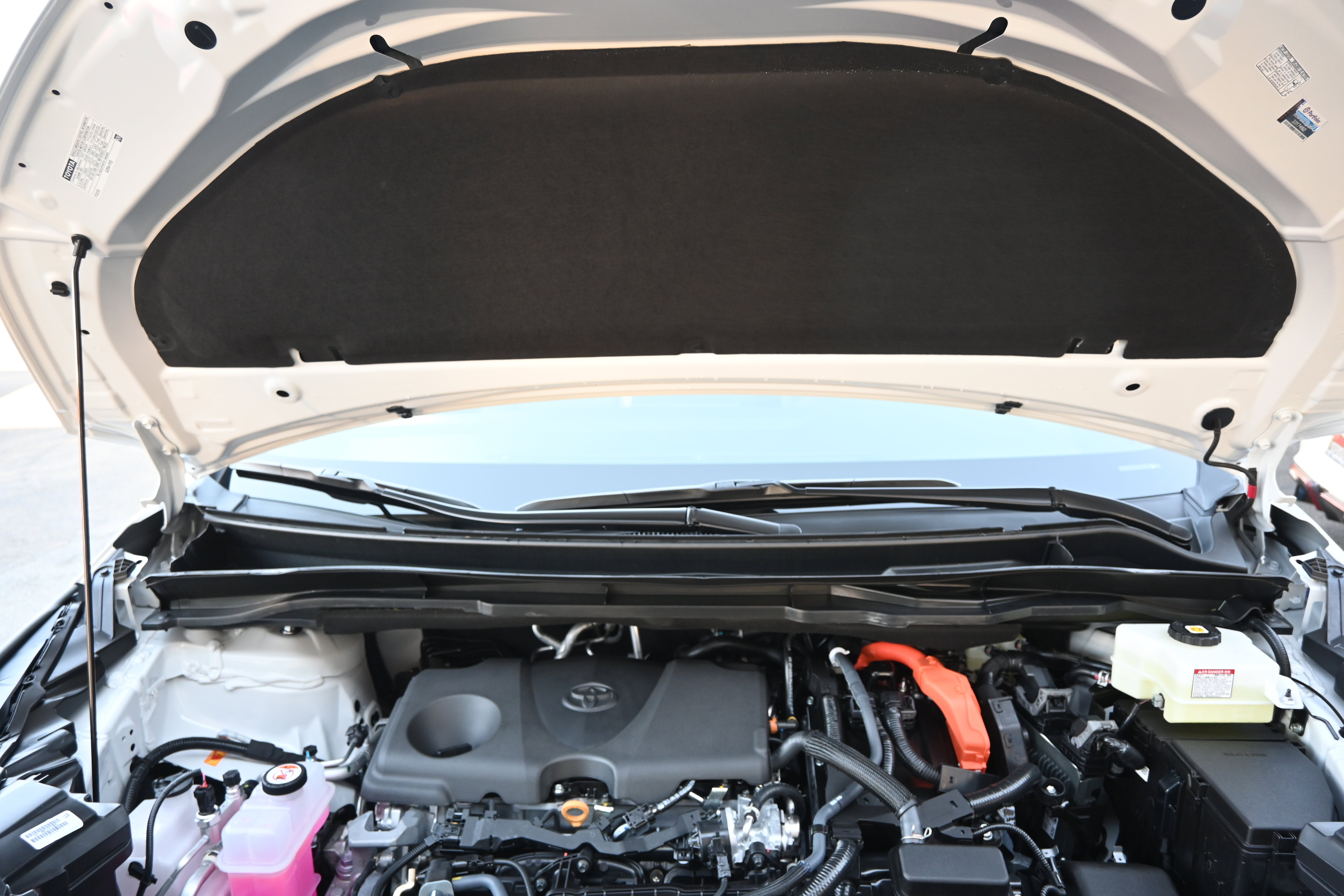 Used 2026 Toyota Sienna XLE image 38