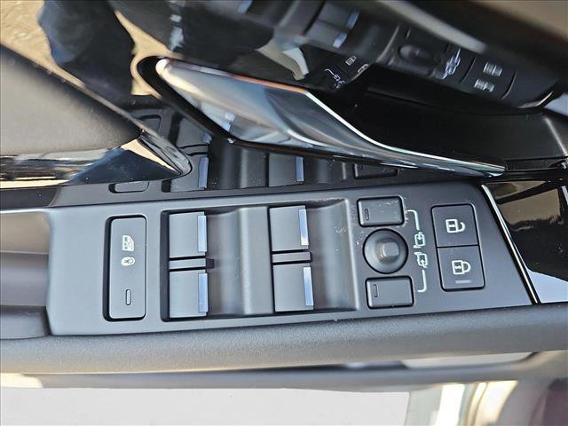New 2026 Land Rover Range Rover Evoque S image 28