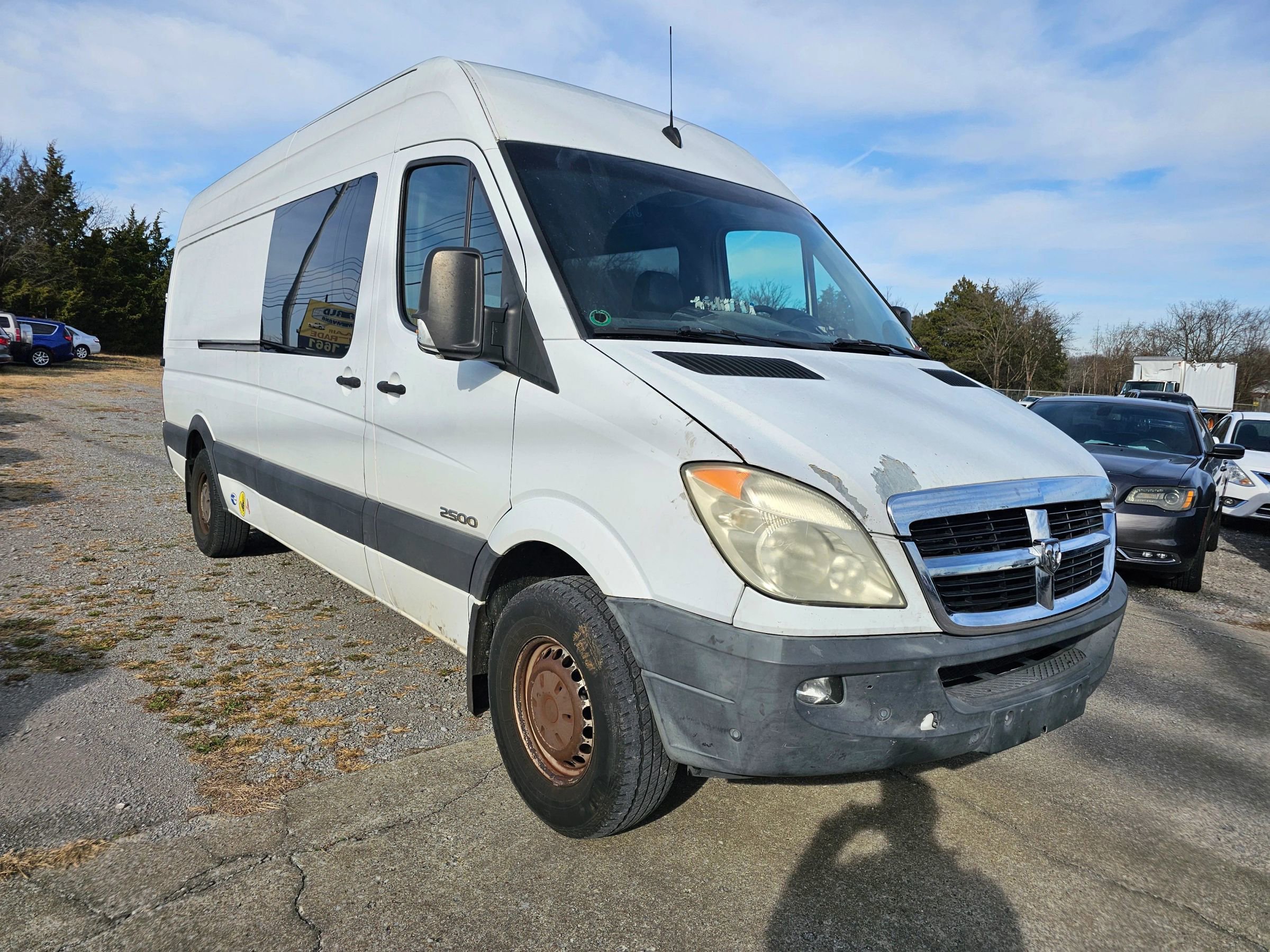 Used 2008 Dodge Sprinter 2500 image 2