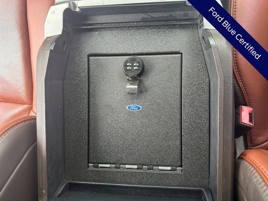 Certified 2020 Ford F350 King Ranch w/ King Ranch Ultimate Package AWD/4WD image 29