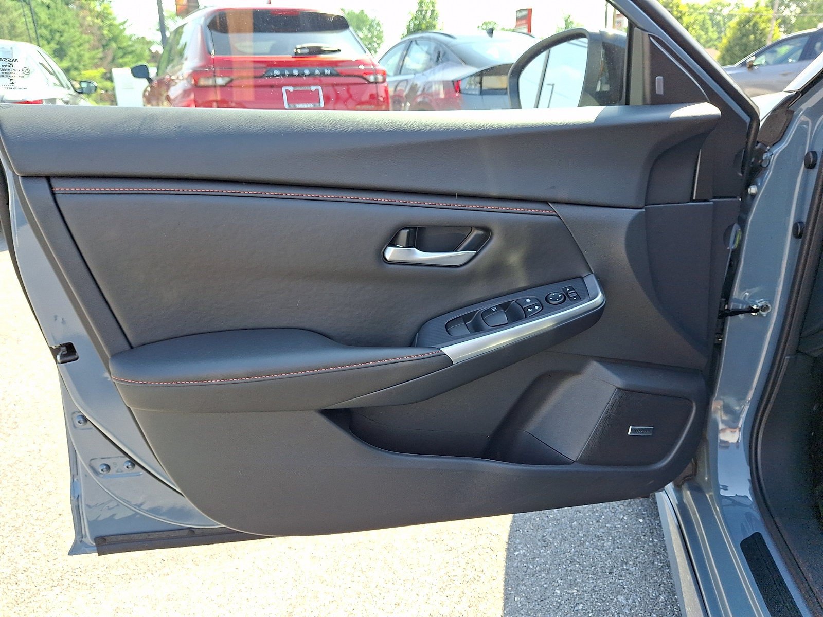 Certified 2025 Nissan Sentra SR w/ SR Premium Package FWD image 14