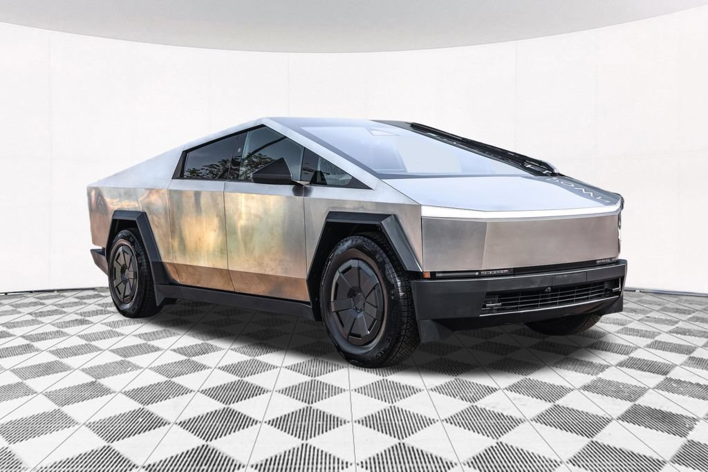 Used 2024 Tesla Cybertruck AWD Crew Cab image 9