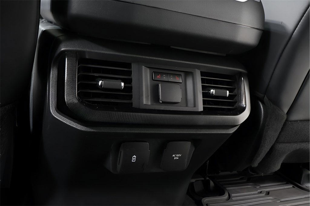 Used 2024 Ford F150 Lightning Platinum image 26