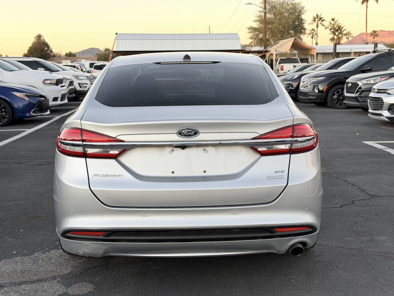 Used 2017 Ford Fusion SE image 7