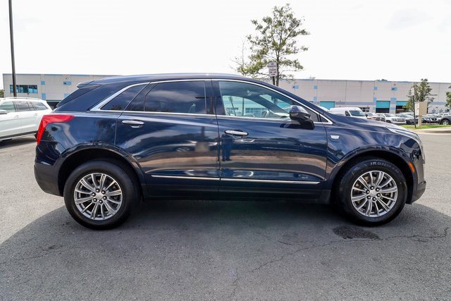 Used 2017 Cadillac XT5 Luxury w/ Driver Awareness Package image 19