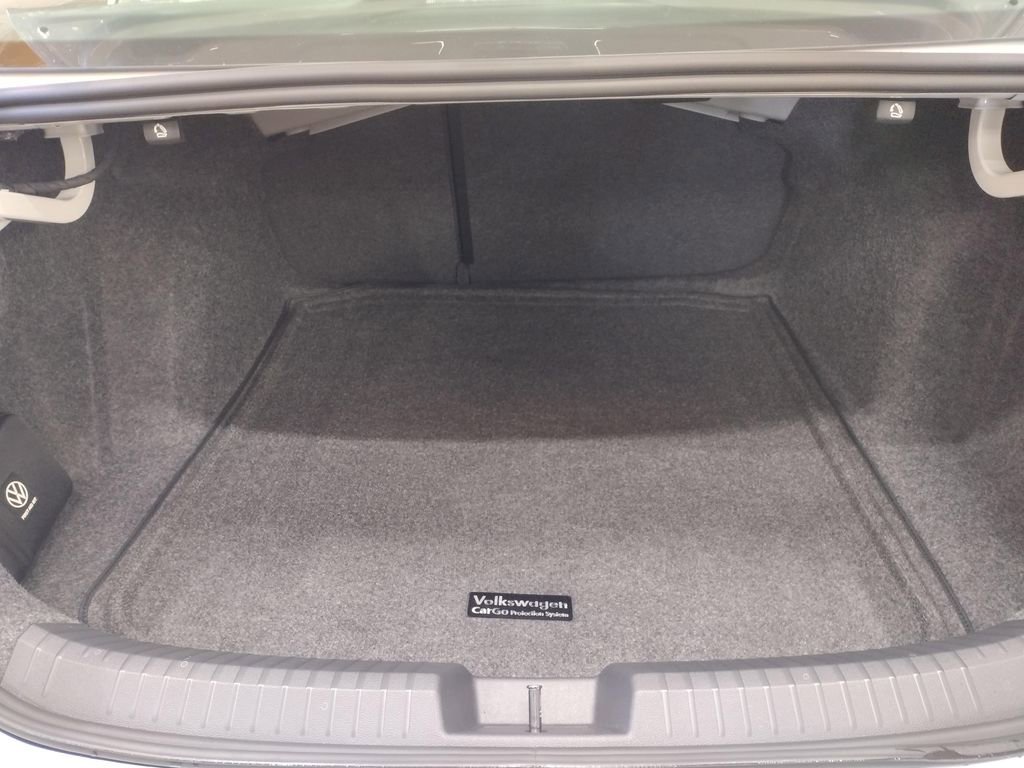 New 2026 Volkswagen Jetta SE image 15