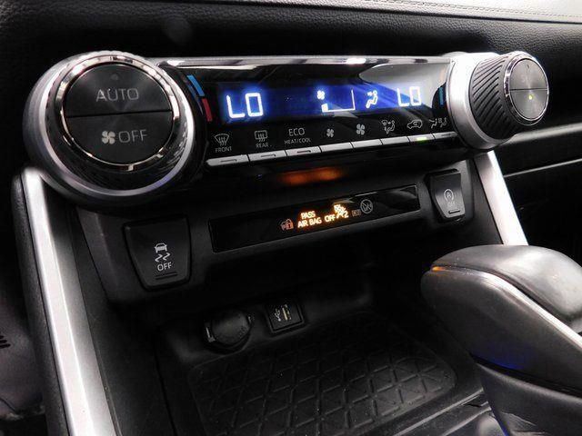 Used 2023 Toyota RAV4 XLE Premium image 38