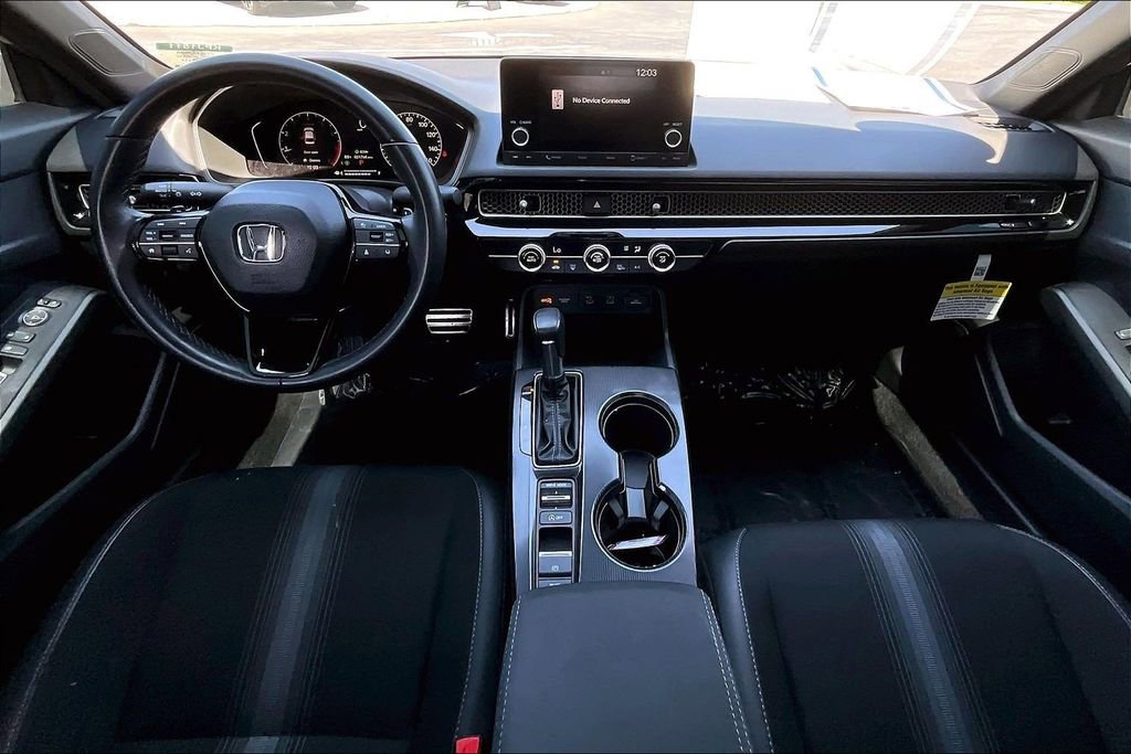 Used 2025 Honda Civic Sport image 11