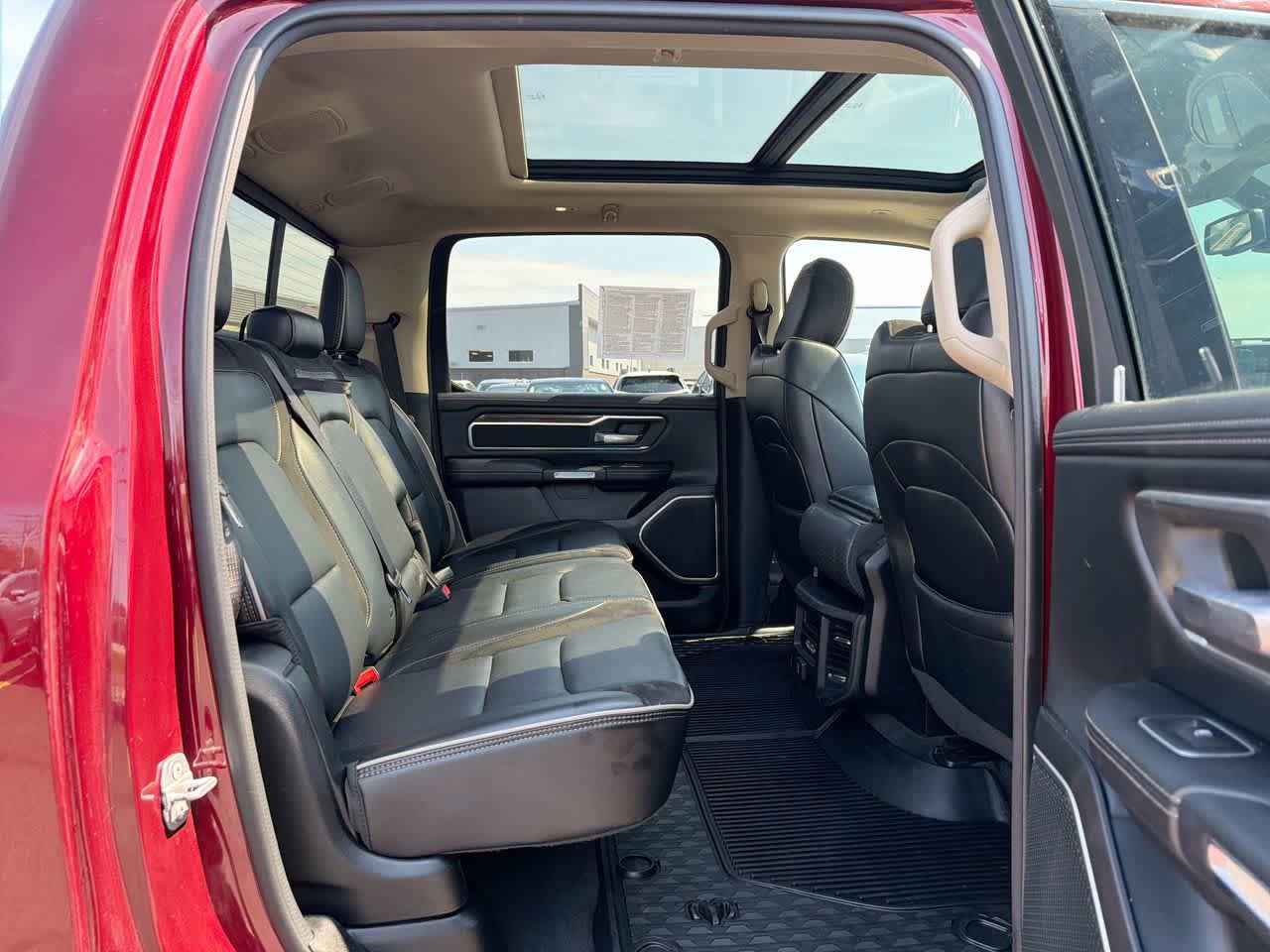 Used 2020 RAM 1500 Laramie AWD/4WD image 26