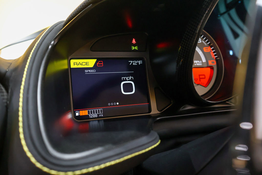 Used 2022 Ferrari 812 GTS image 43