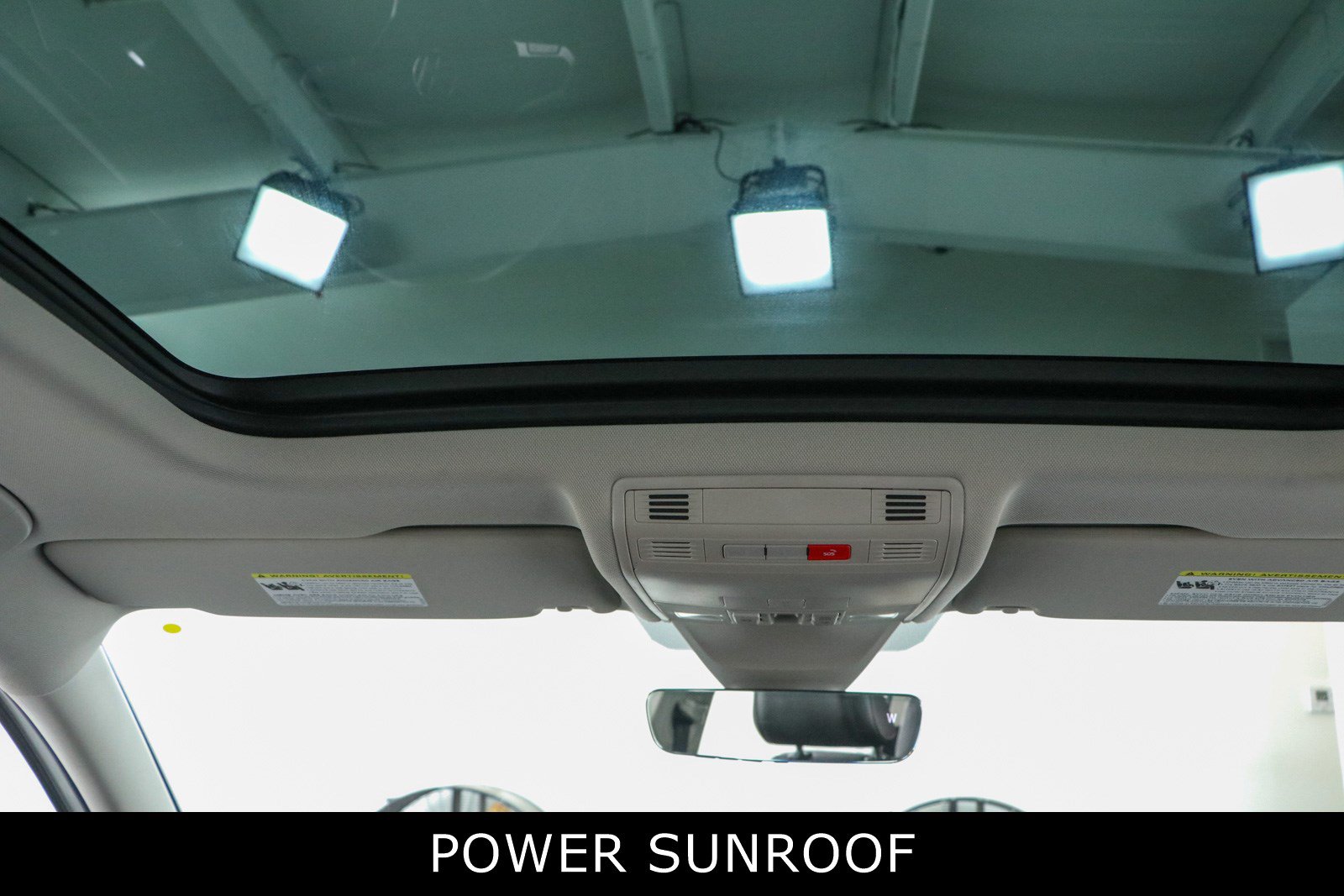 Used 2022 Volkswagen Tiguan SE FWD image 21