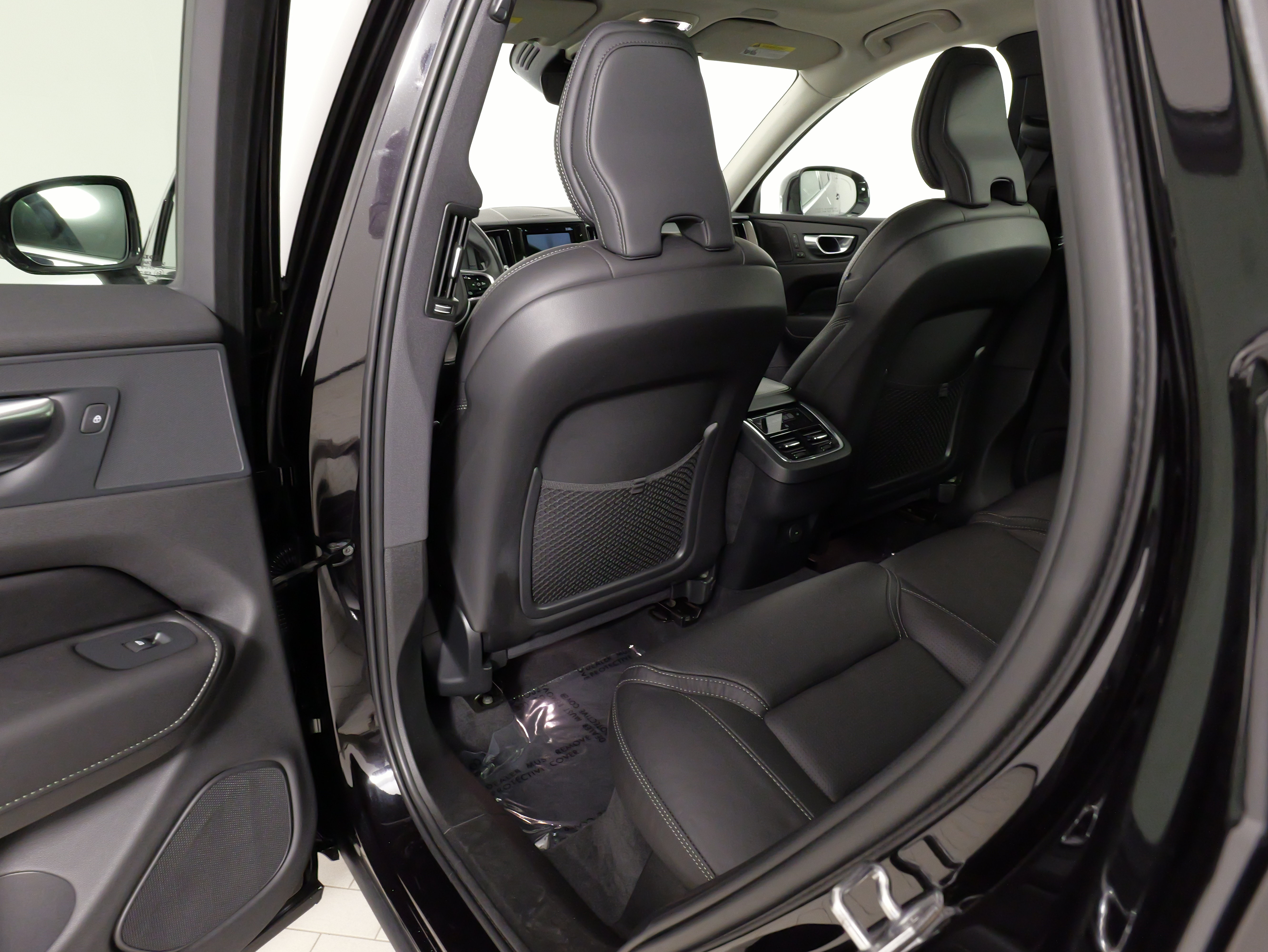 Used 2021 Volvo XC60 T6 Inscription w/ Advanced Package AWD/4WD image 35