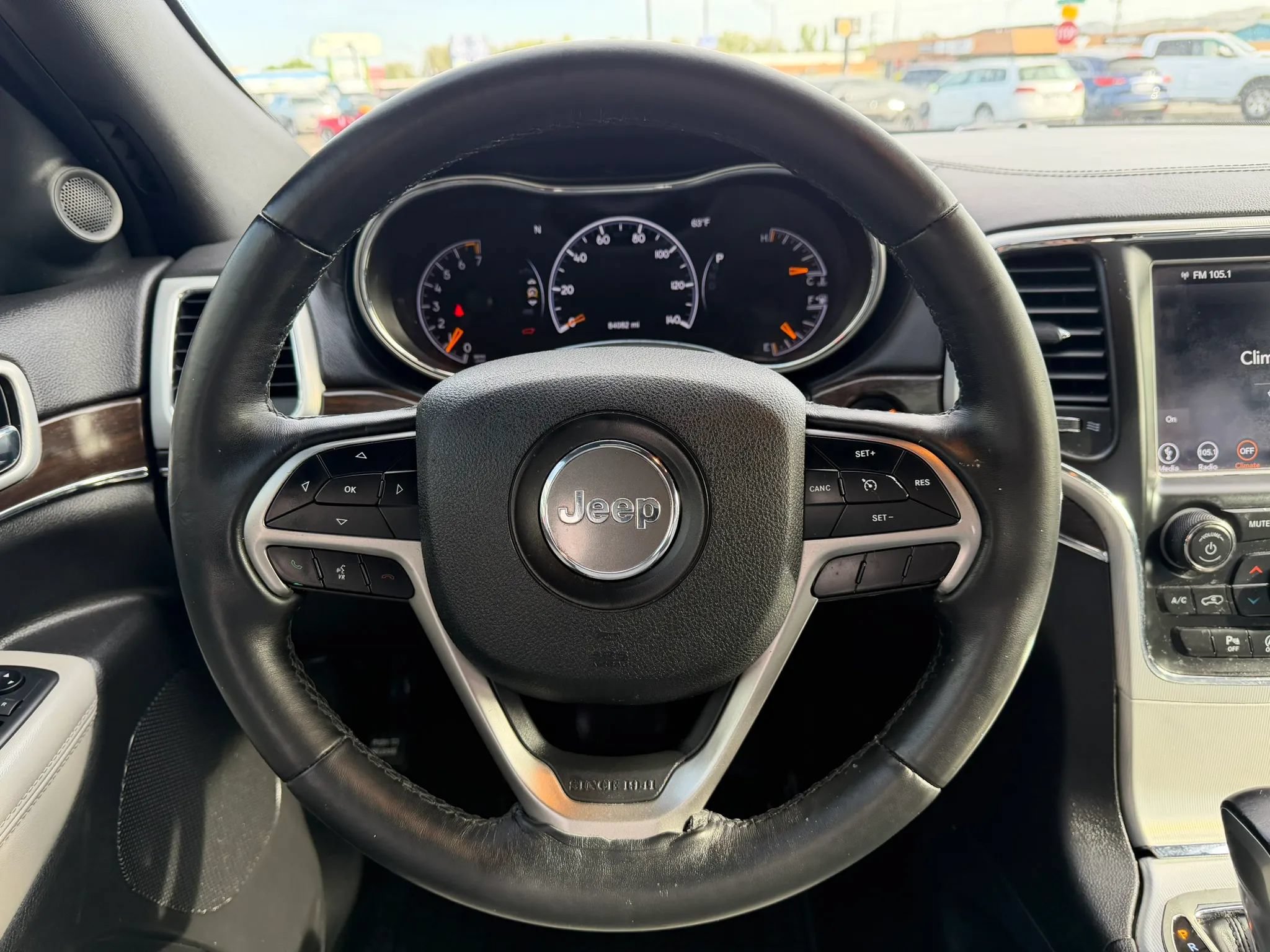 Used 2018 Jeep Grand Cherokee Limited RWD image 24