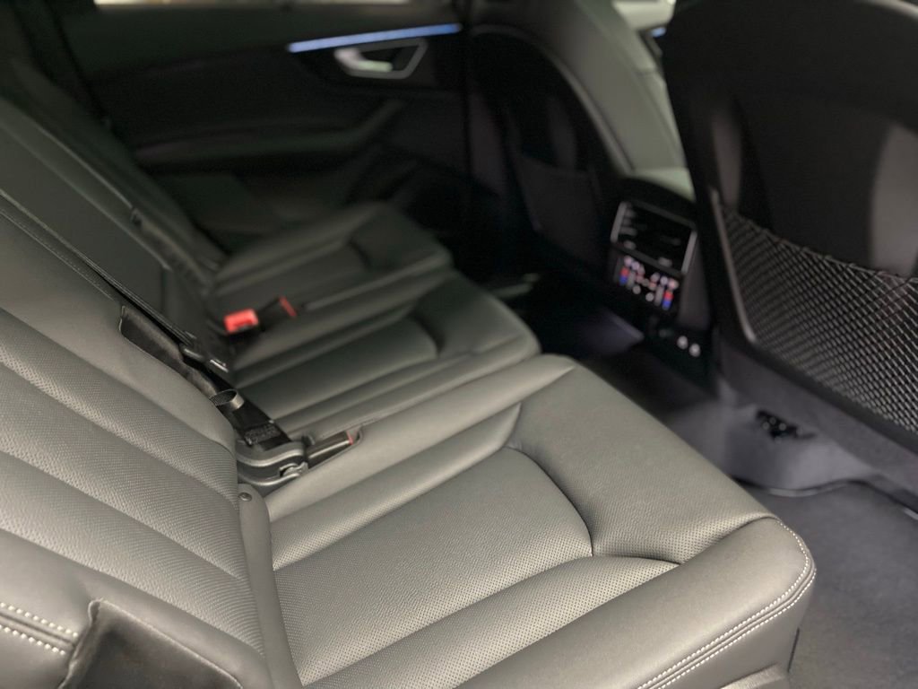 New 2026 Audi Q7 3.0T Premium Plus image 7