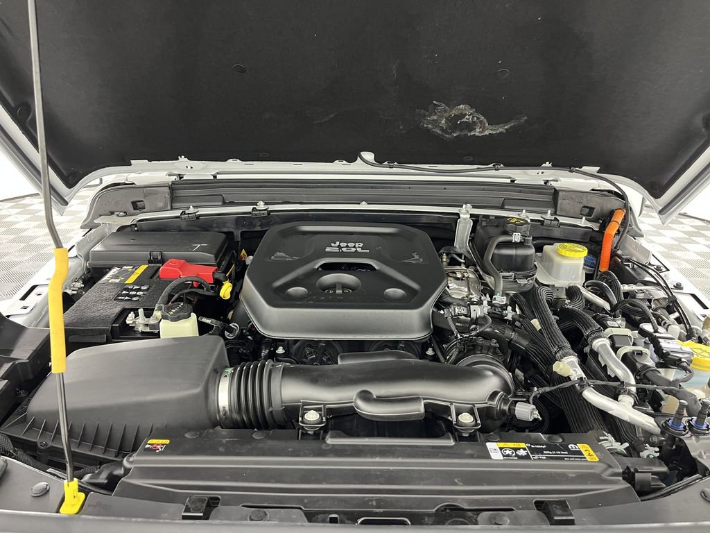 Used 2022 Jeep Wrangler Unlimited Sahara image 22