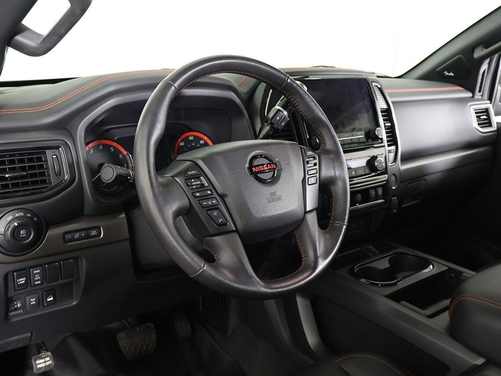 Used 2021 Nissan Titan PRO-4X w/ Pro-4x Convenience Package image 30