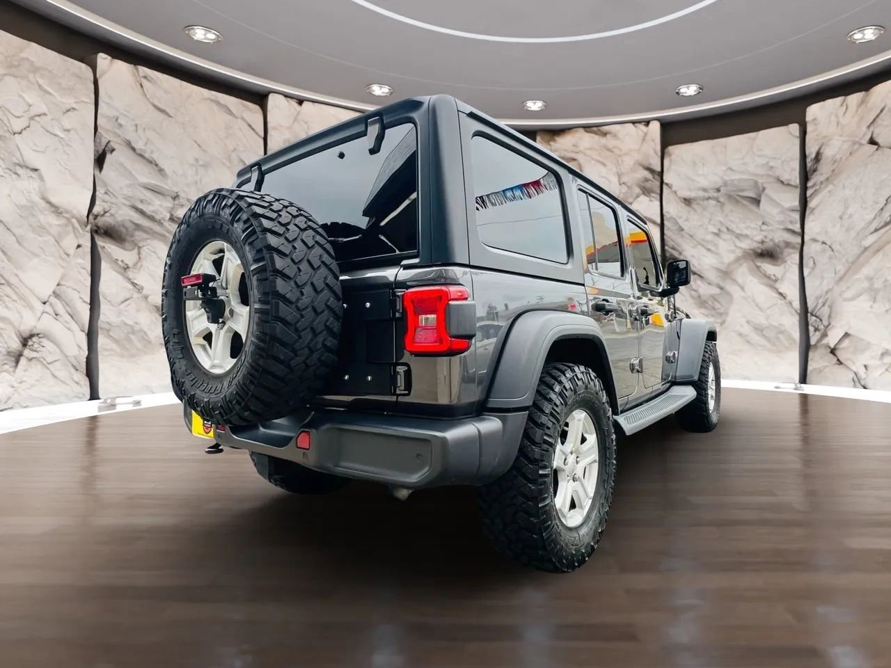 Used 2018 Jeep Wrangler Unlimited Sport S image 10