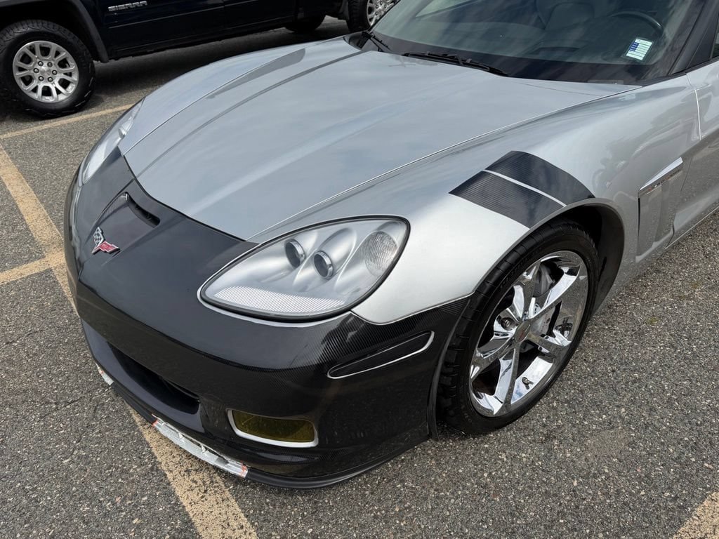Used 2013 Chevrolet Corvette Grand Sport w/ 3LT Preferred Equipment Group RWD image 11