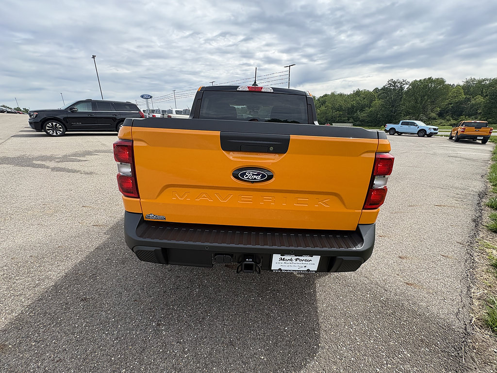 New 2026 Ford Maverick XLT w/ XLT Luxury Package AWD/4WD image 4