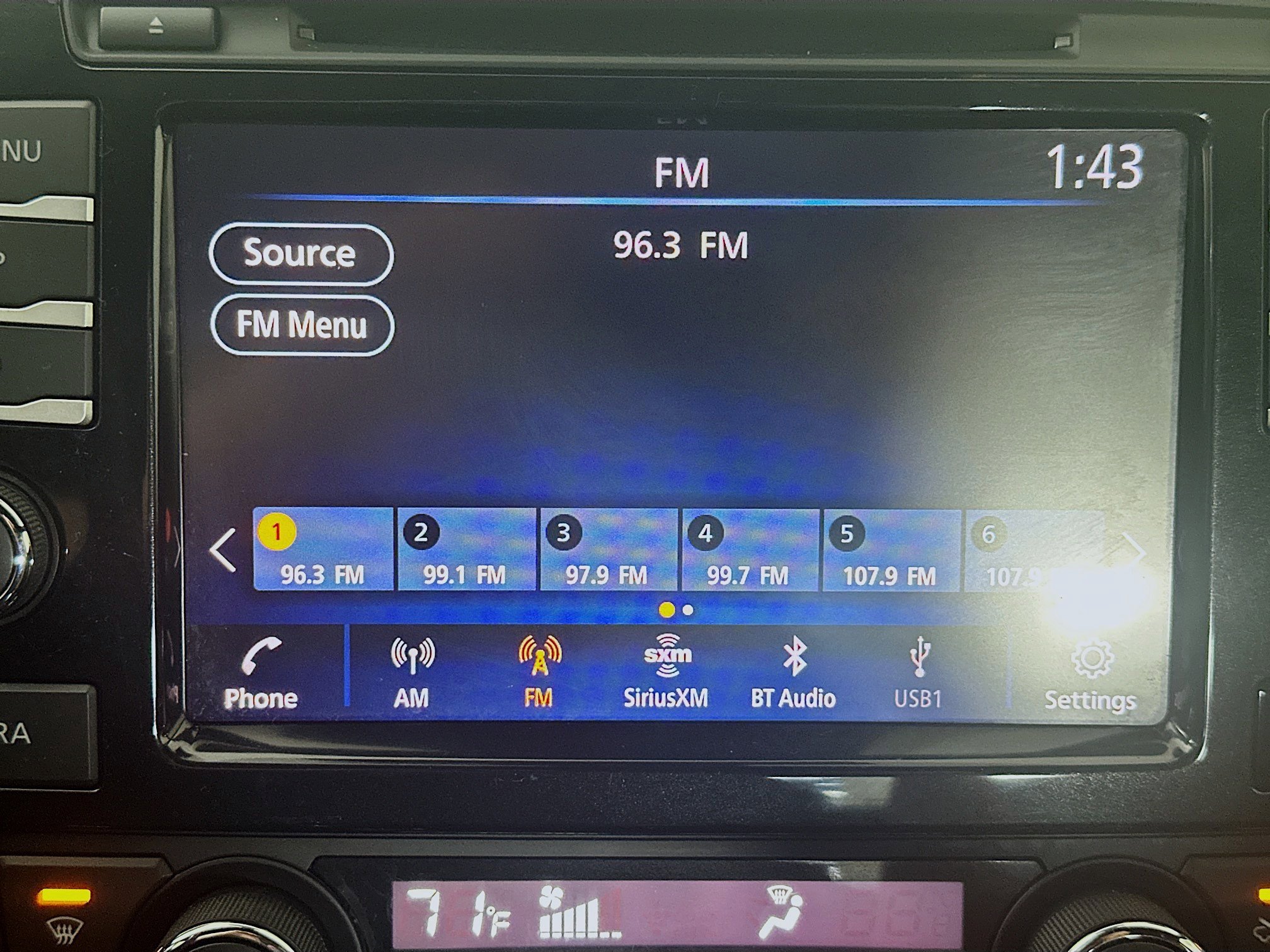 Used 2021 Nissan Maxima SR w/ Sport Mat Group image 21