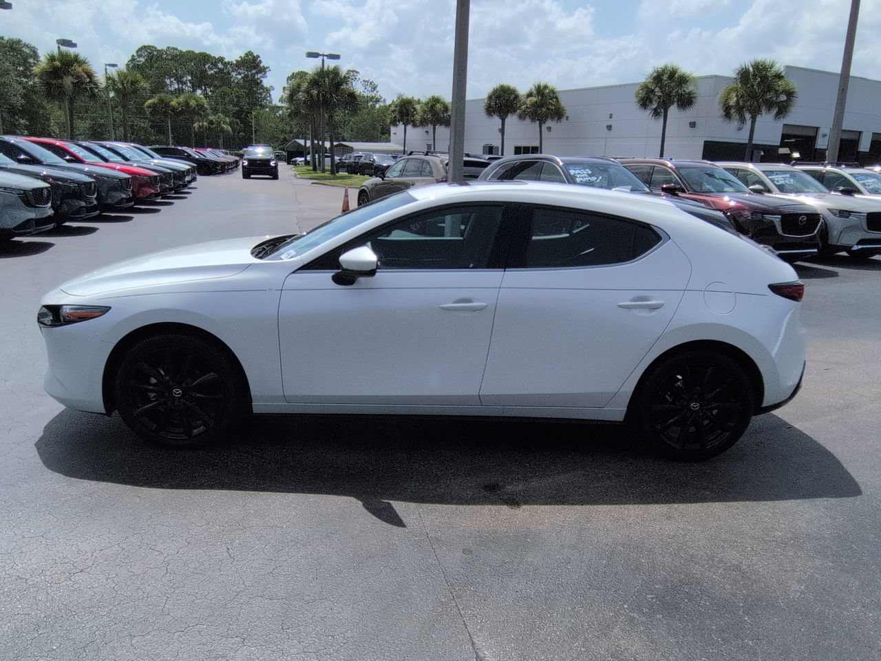 New 2026 MAZDA MAZDA3 2.5 S Hatchback w/ Premium Pkg FWD image 7